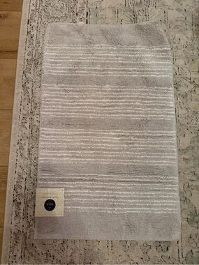 House of Noa Bath Mat - (1) 21x58 and (1) 21x34